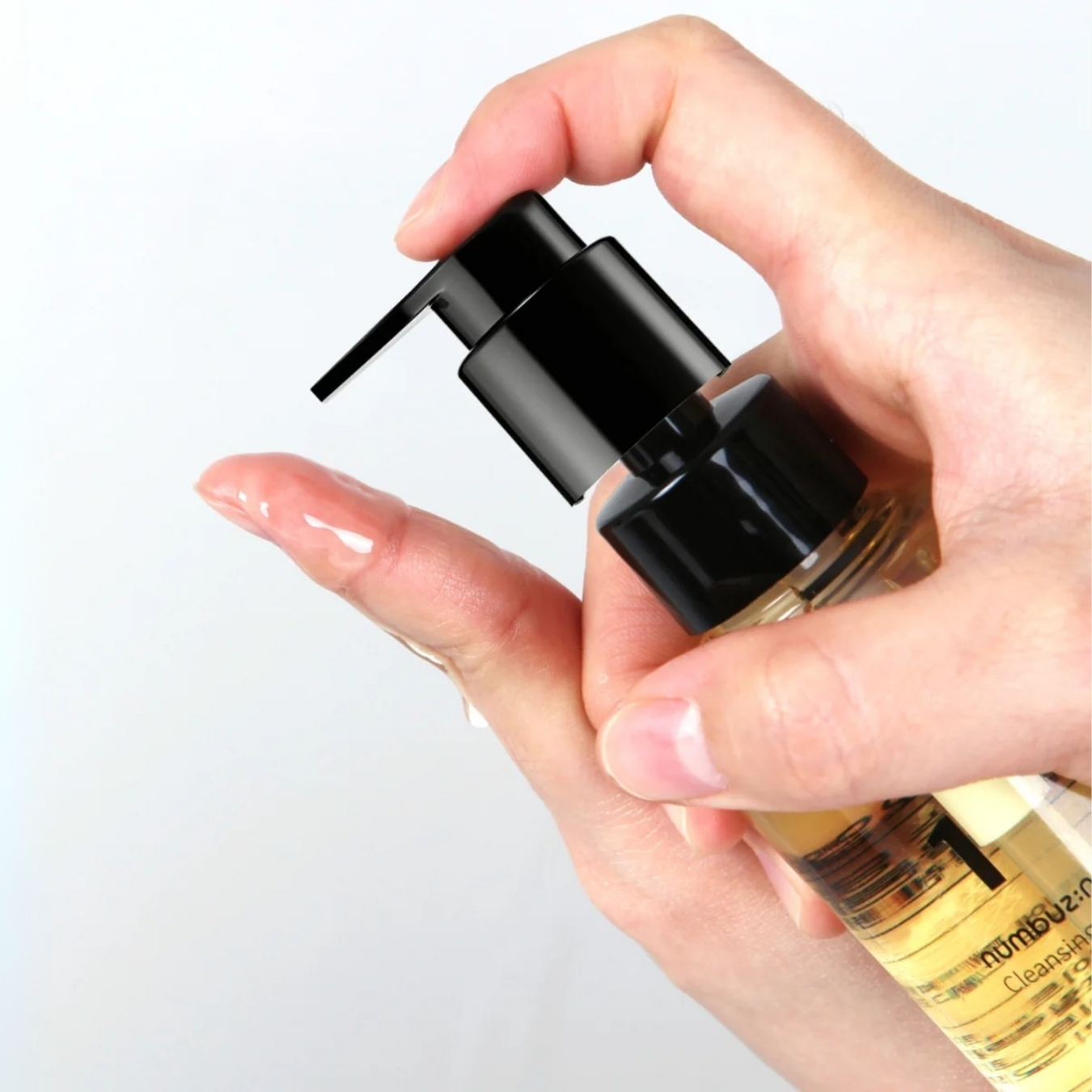 N°1 Easy Peasy Cleansing Oil